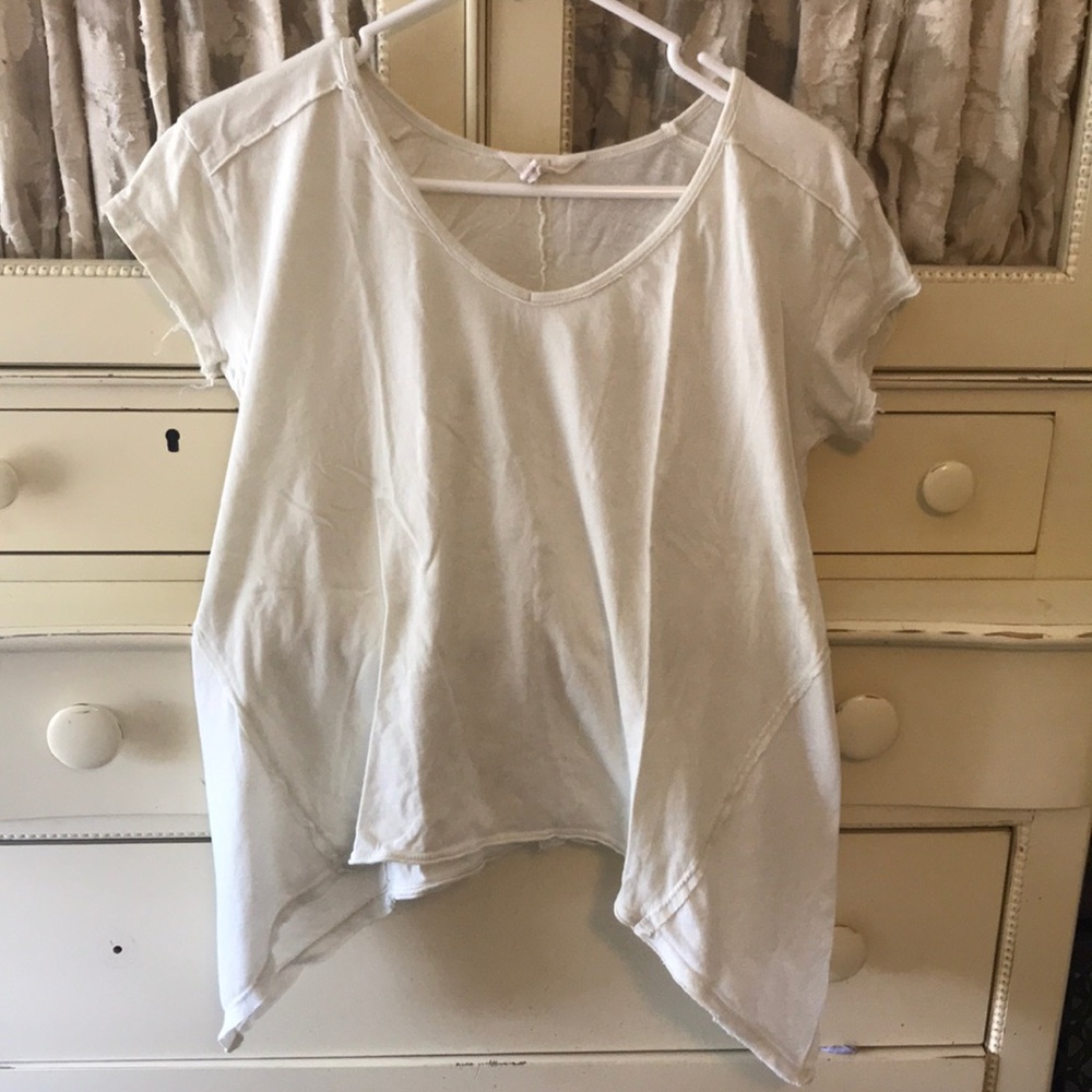 Off-white top
